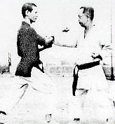 Manzo Iwata training in kihon with master Mabuni